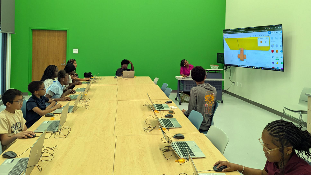 SPHA's Gulf Futures 3D Program hosting an introductory Tinkercad class on April 8, 2026.