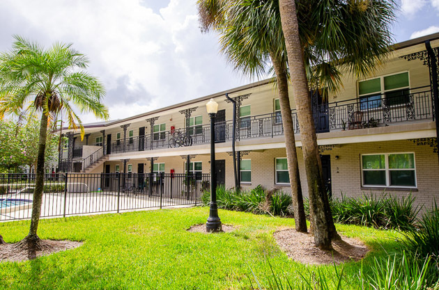 Sunset Oaks Apartments at 4888 21st Ave N.